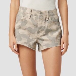 NWOT Hudson Lori High Rise Short in size 28